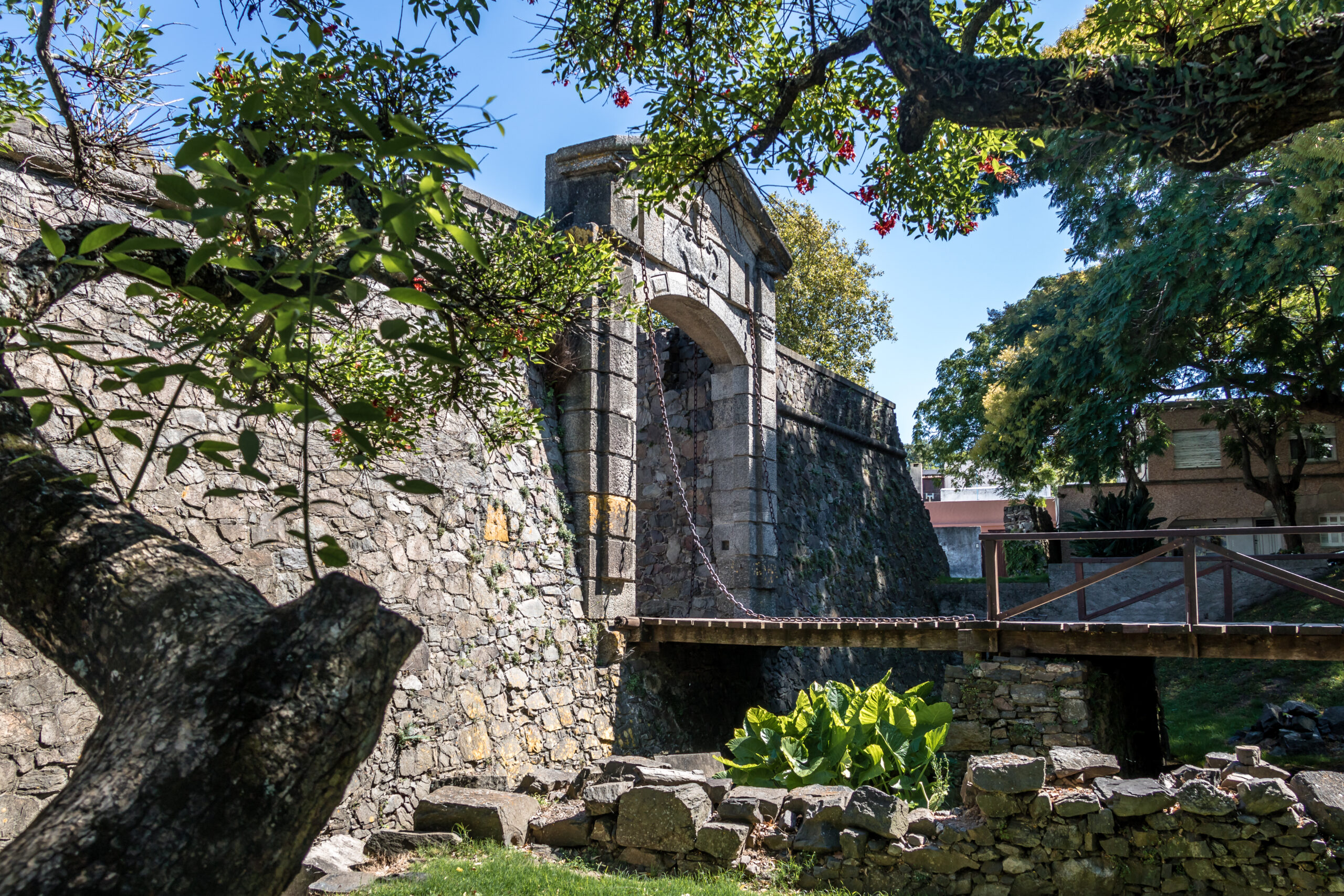 Porton de Campo (City Gate) - Colonia del Sacramento, Uruguay