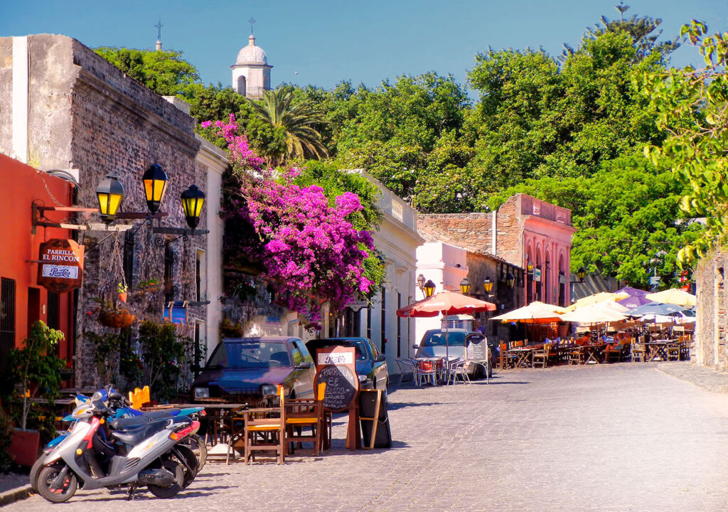 Day Tour Colonia + Aluguel de Bicicleta